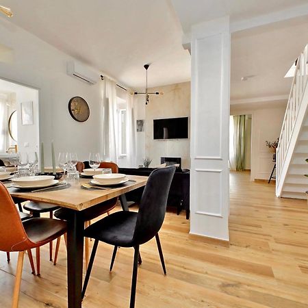 Domus Traiano - Port Apartment チビタベッキア エクステリア 写真