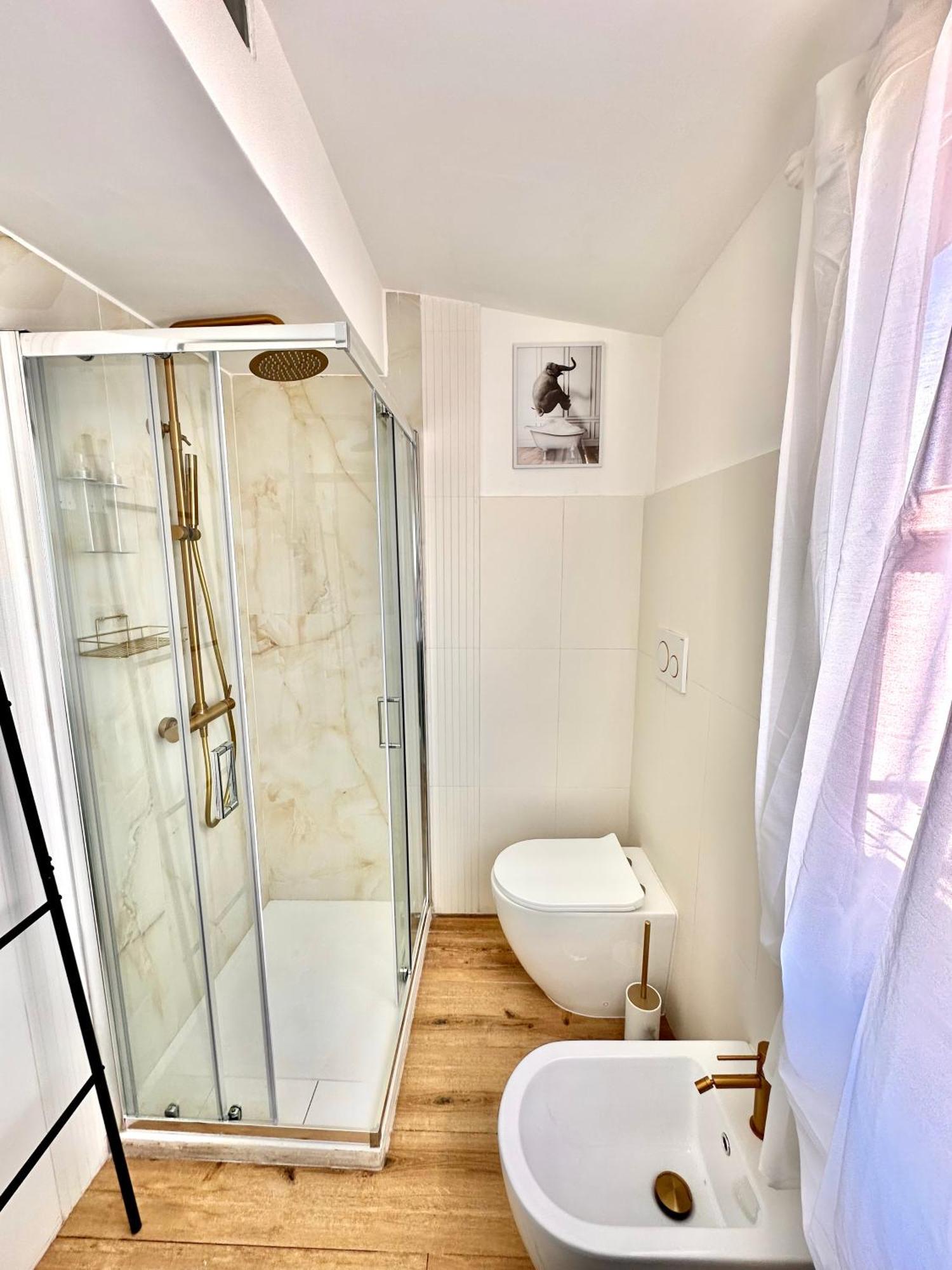 Domus Traiano - Port Apartment チビタベッキア エクステリア 写真